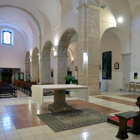 Готель Convento Di Stignano Rignano Garganico Екстер'єр фото