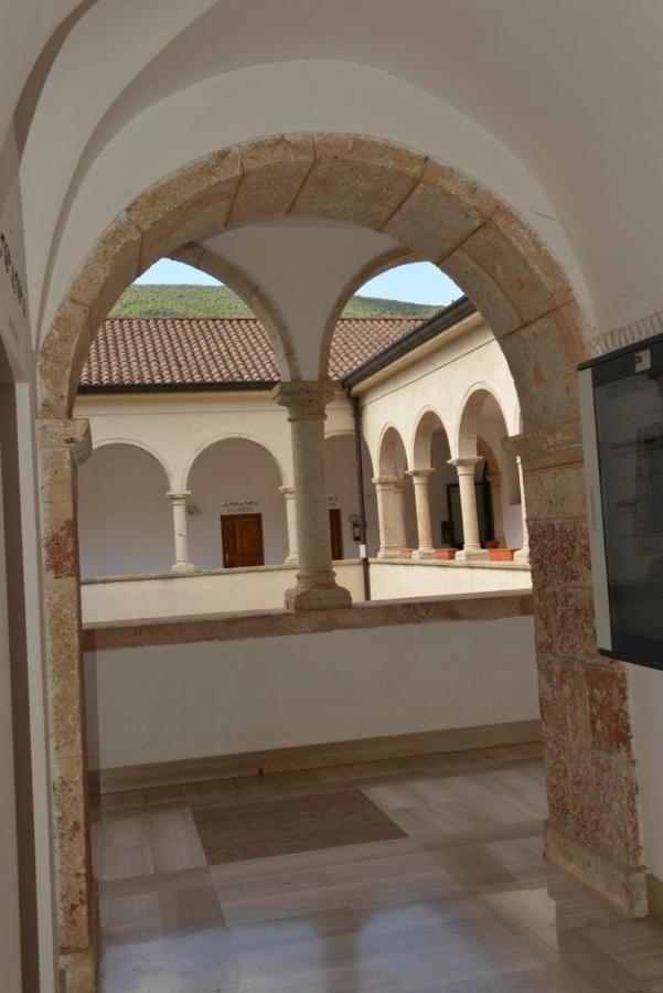 Готель Convento Di Stignano Rignano Garganico Екстер'єр фото