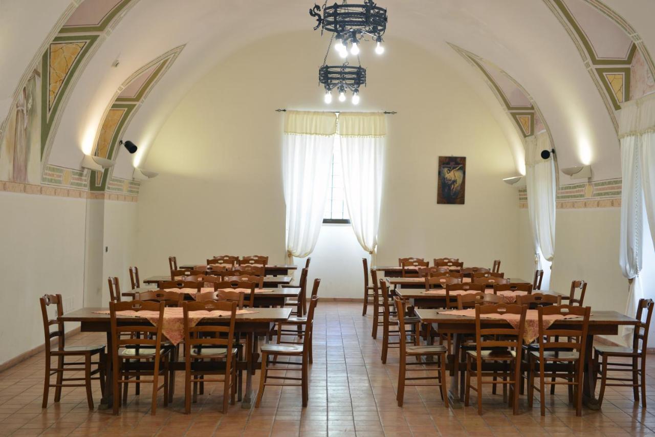 Готель Convento Di Stignano Rignano Garganico Екстер'єр фото