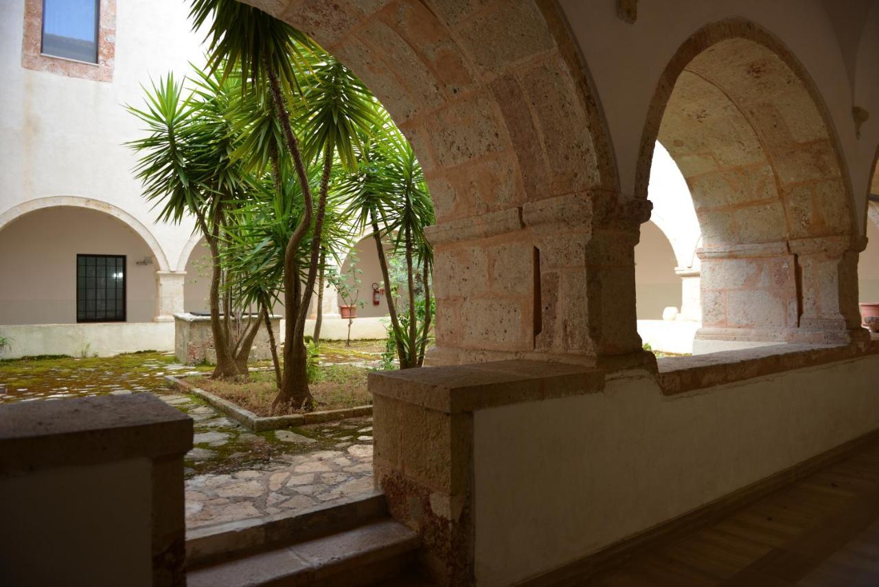 Готель Convento Di Stignano Rignano Garganico Екстер'єр фото