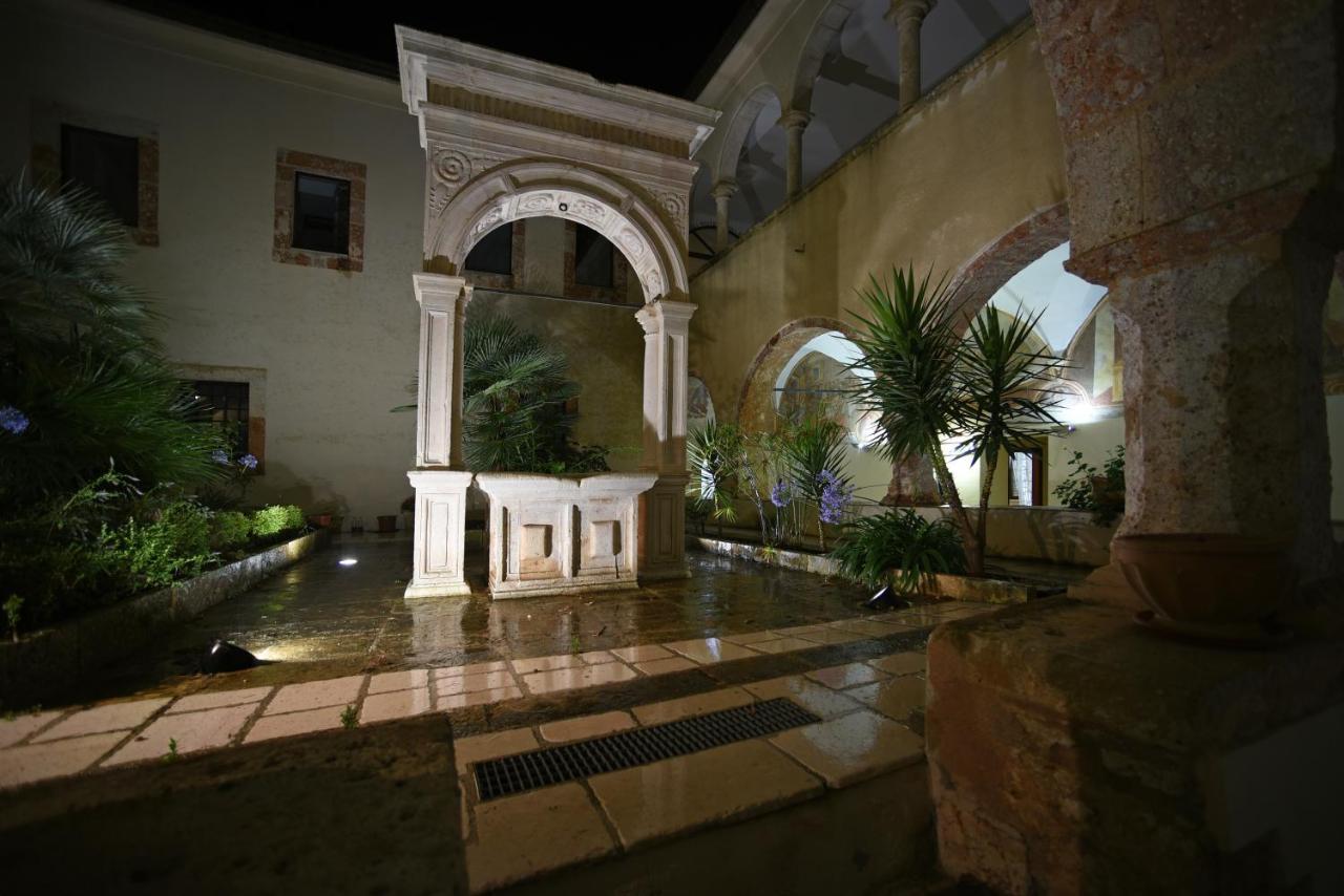 Готель Convento Di Stignano Rignano Garganico Екстер'єр фото